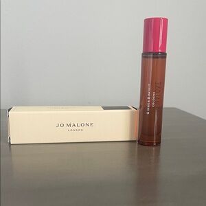 Jo Malone Ginger Biscuit Cologne - Vibrant Pink and Rich Brown